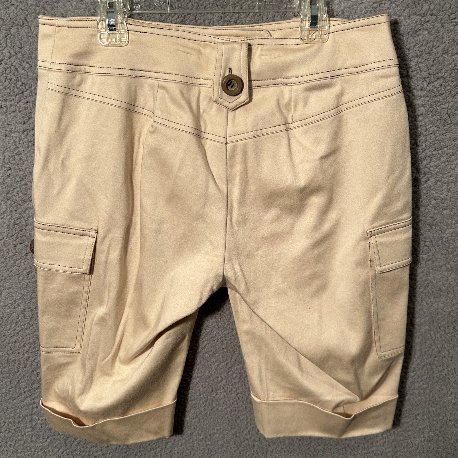 Button Strap Flat Front Chino Shorts Women’s M Beige