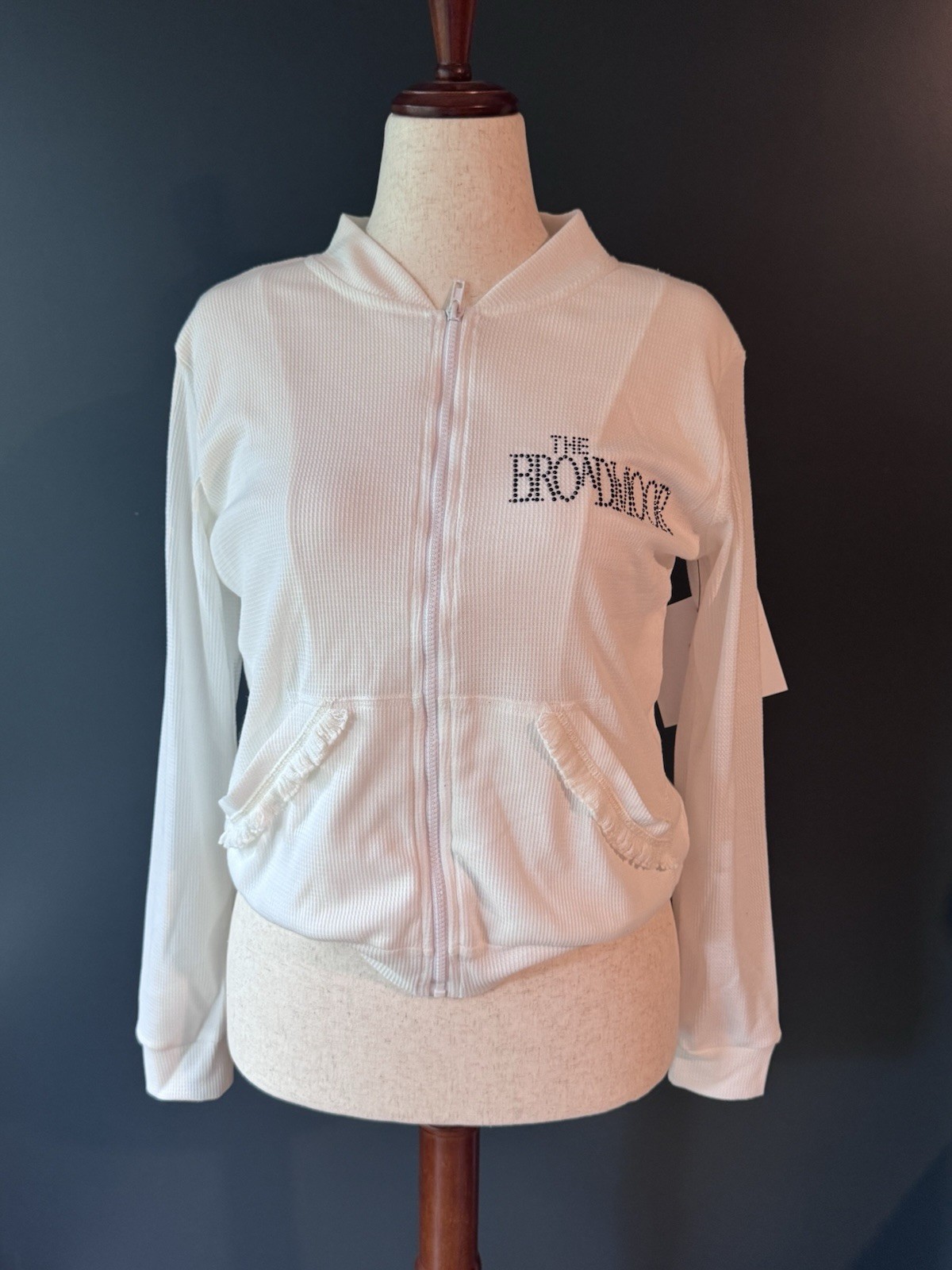 Hippe Lux Waffle White Jacket XS NWT Ruffle Pockets Rhinestone Broadmoor $196