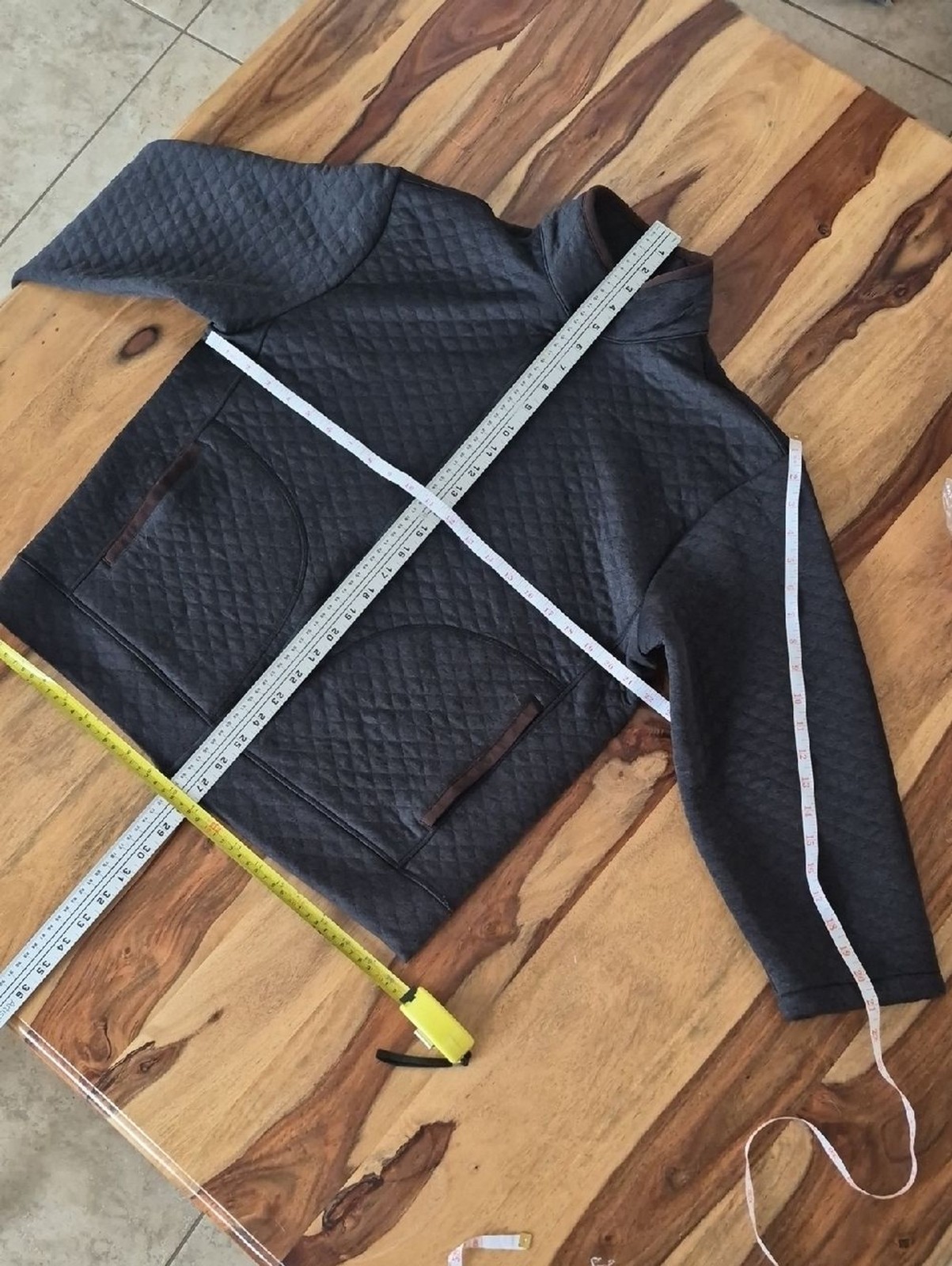 Cremieux Classics, Gray Quilted Jacket With Brown Elbow Patch
