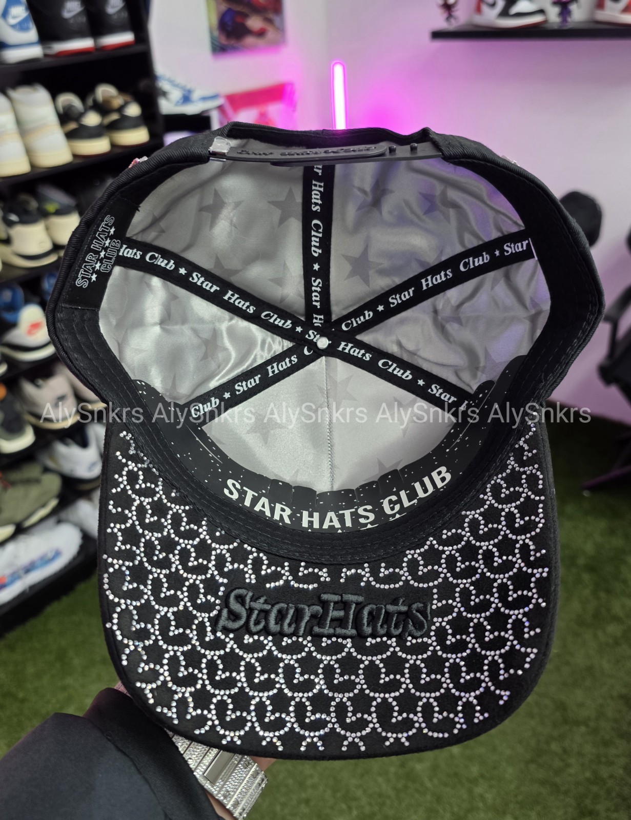 Star Hat Club LGDLE Vol. II 🖤⭐️ Limited Edition – Brand New ✅️ Fast Shipping