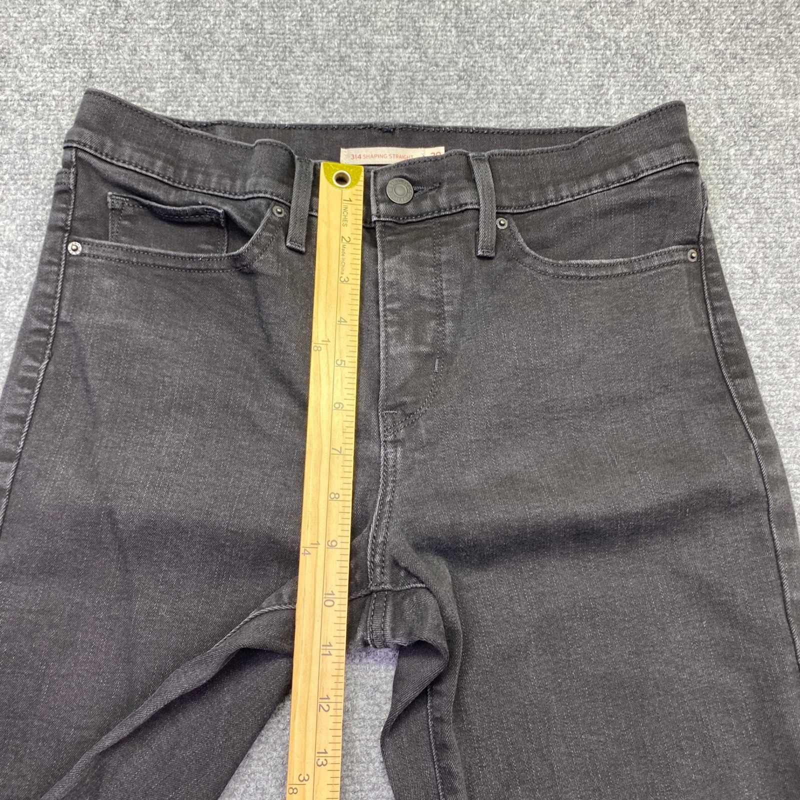 Levis 314 Shaping Straight Jeans Womens 29 Black Denim Stretch Grunge Preppy