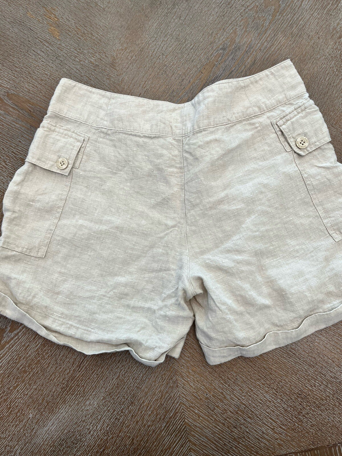 Island Company 100% Linen Cargo Shorts Size 10 Beige Waist 34” Inseam 5.5”
