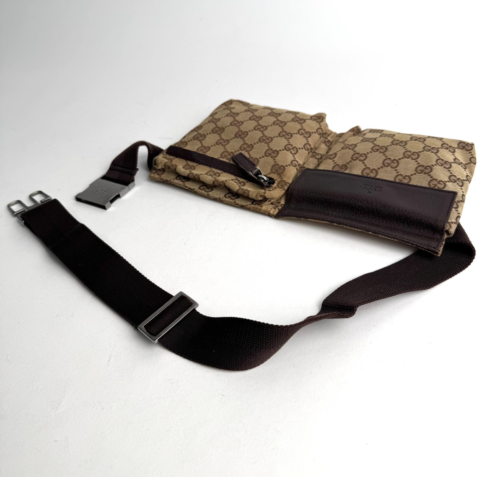 Auth GUCCI GG 28566 Bum Bag Waist Pouch Shoulder Belt bag Fanny Pack Brown