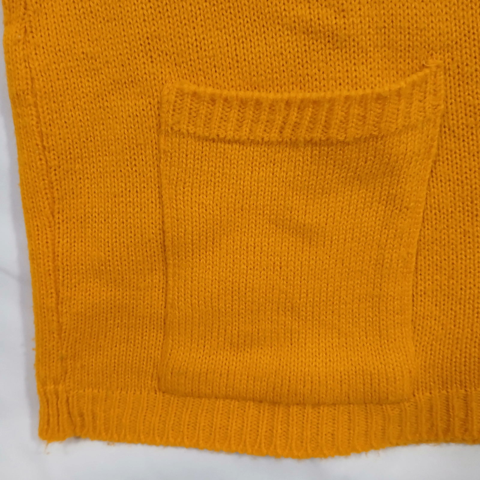 Bobbie Brooks Sweater Vest Womens M Marigold Orange Knit Pocket ILGW Vintage 70s