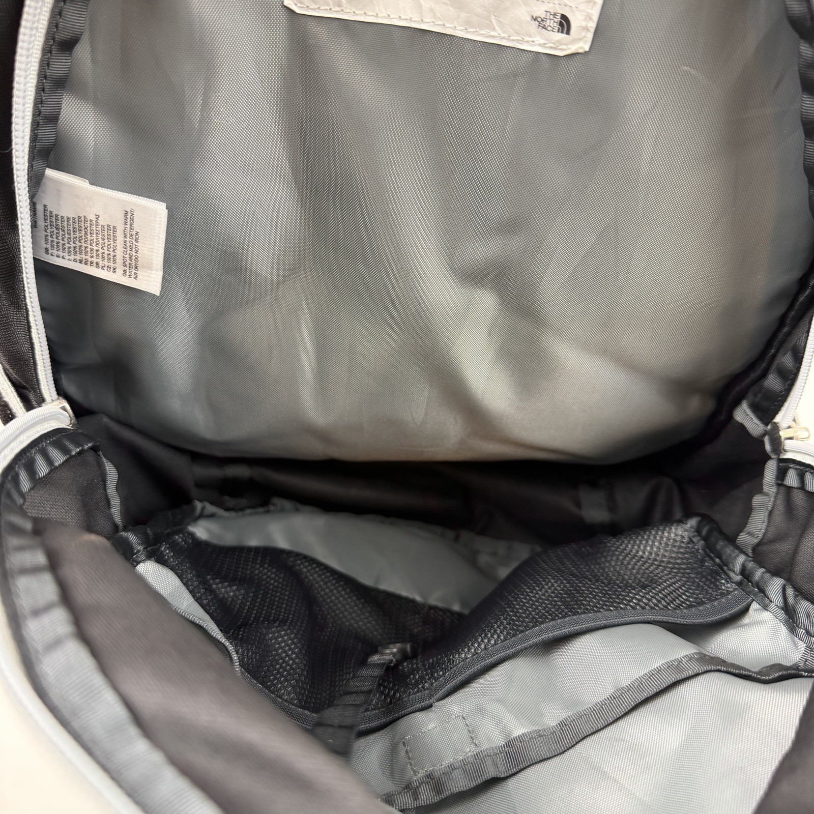 The North Face Backpack Recon Squash Black White Adjustable Strap Pockets