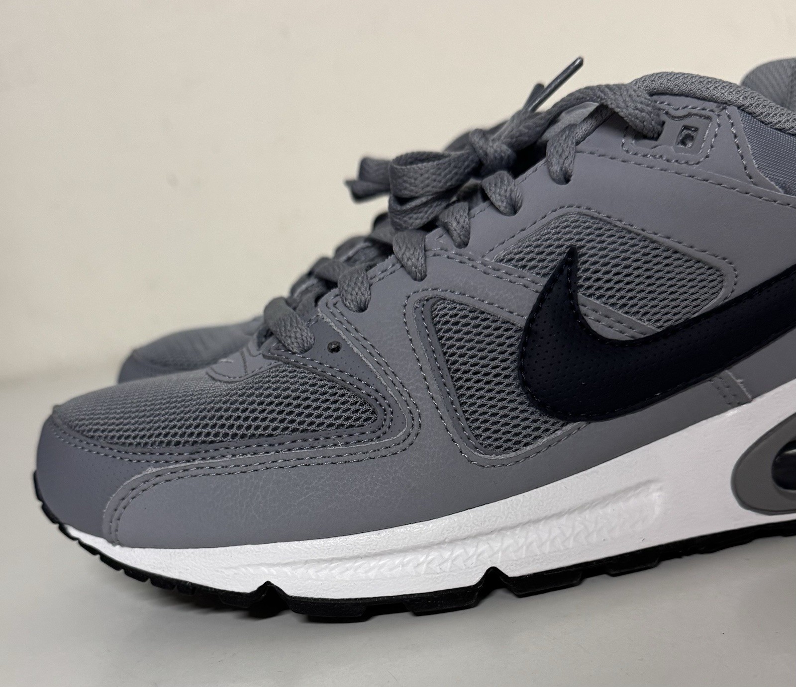 Nike Air Max Command Stealth Grey Black White Mens Sz 9.5 Sneakers 629993-040