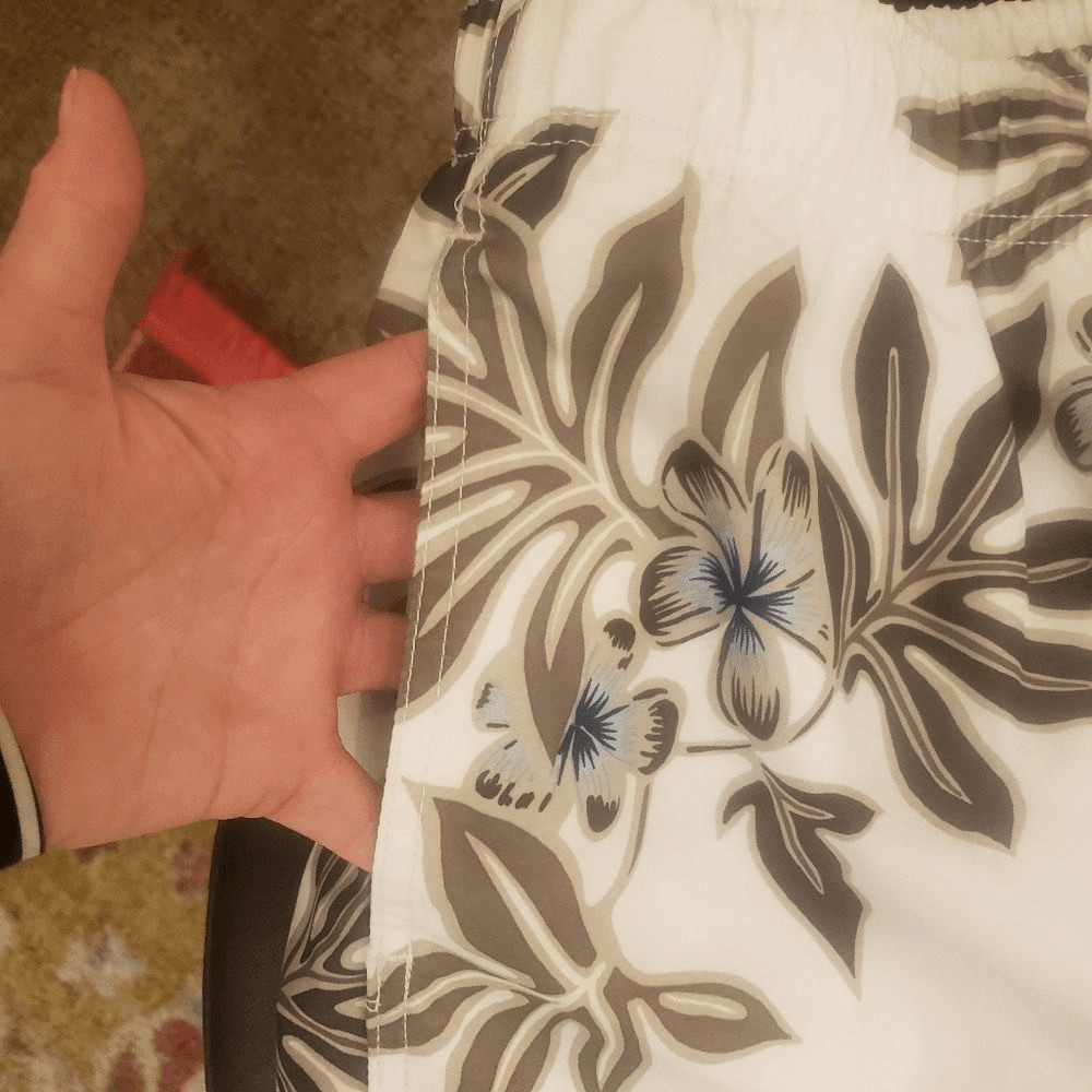 MERONA Men’s XL ( 38-42″) White/Moss Floral Brief Lined Trunks