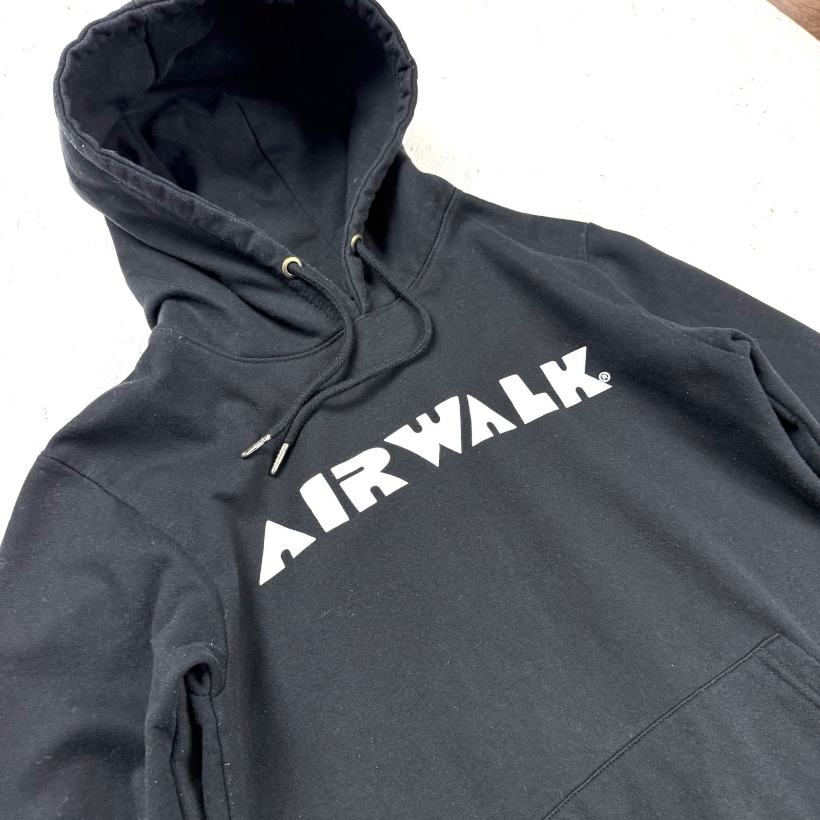 Airwalk Hoodie Men’s Size Small Black Spell Out Logo Skateboarding Y2K Pullover