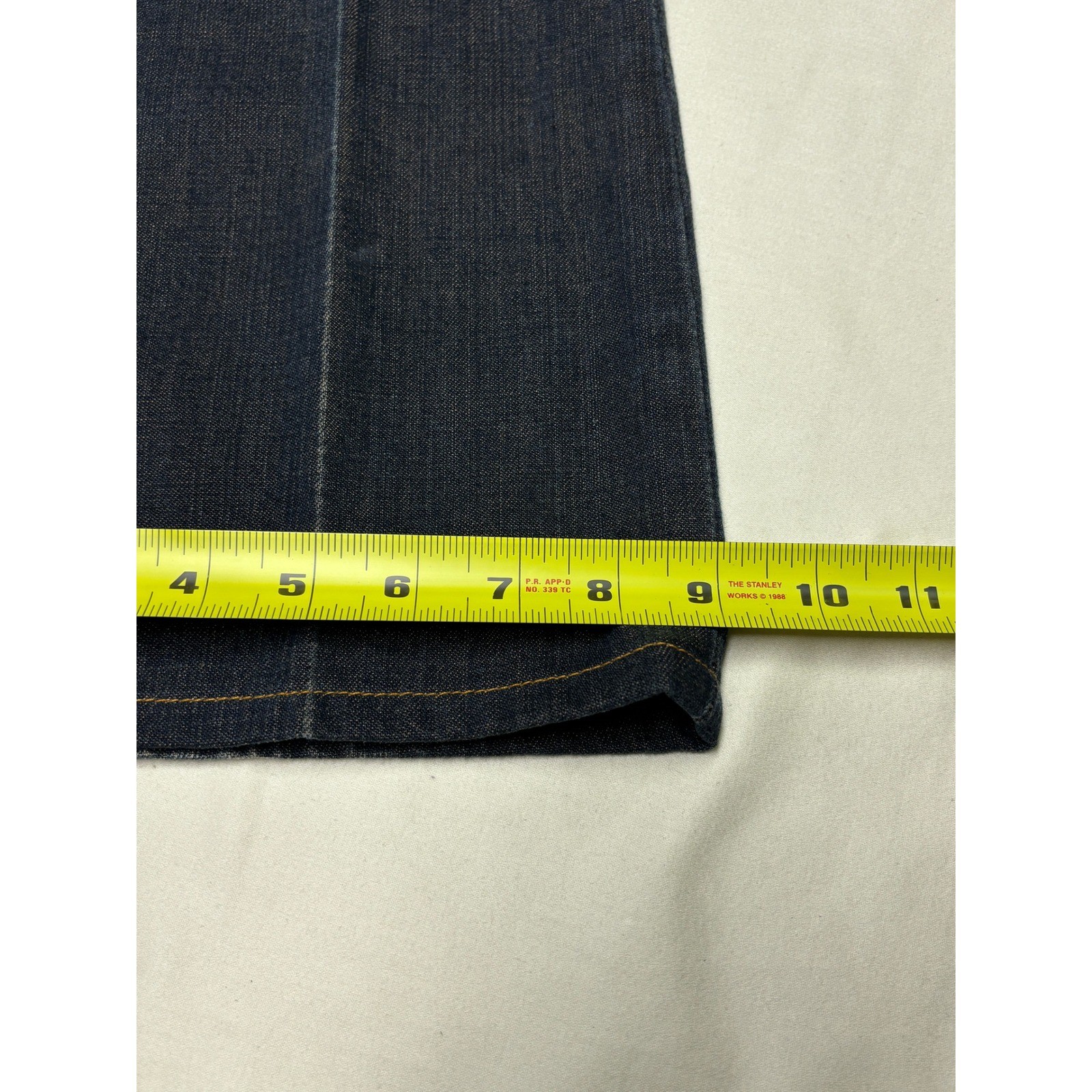 7 For All Mankind Women’s Size 31X31 Bootcut Jeans Dark Wash Denim Made in USA