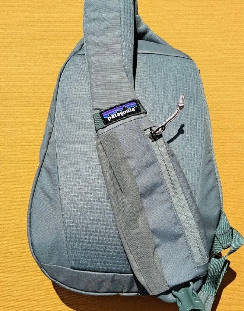 Patagonia Atom Sling Bag 8L Hemlock Green Recycled Polyester 2022 With Tags
