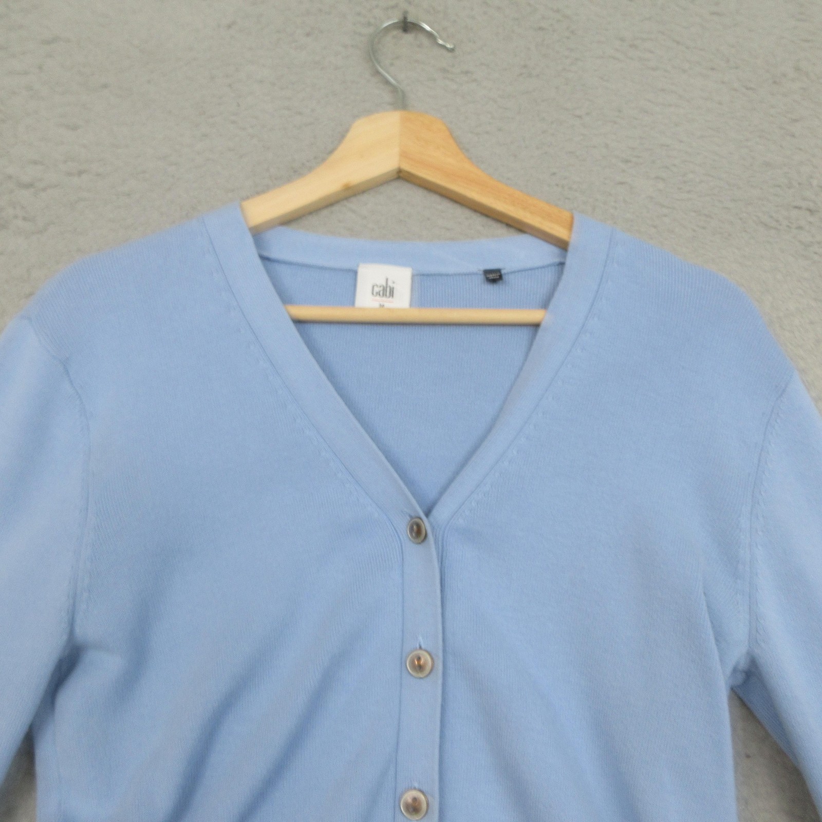 Cabi Cardigan Sweater Womens Medium Blue V Neck Button Front Split Back Knit