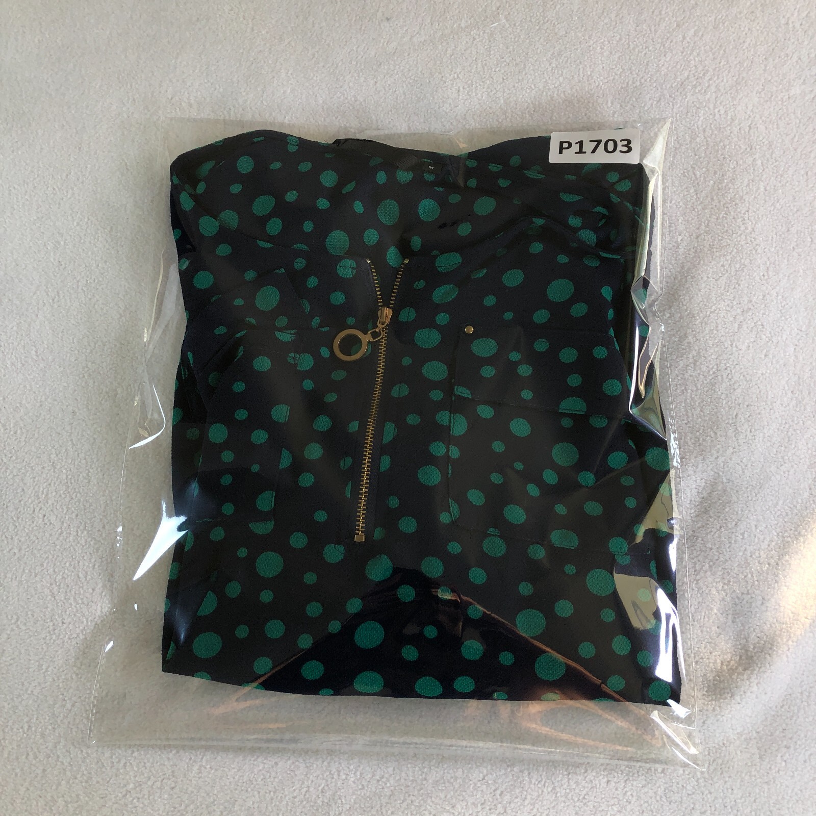 Cathy Womens Top Sz M Blue Polka Dot Front Zip 3/4 Sleeve Pockets Stretch NWOT