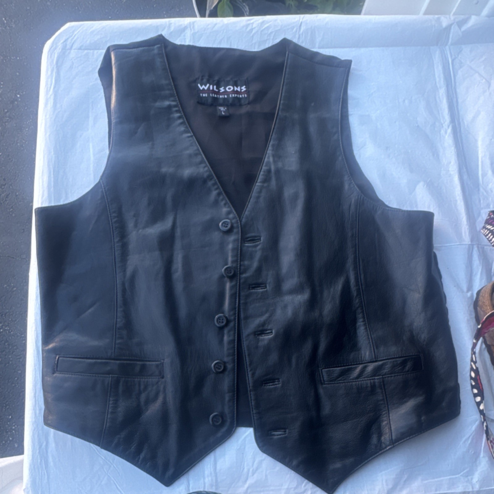 Wilsons Men’s Black Leather Vest L Regular Button Closure Pockets Solid