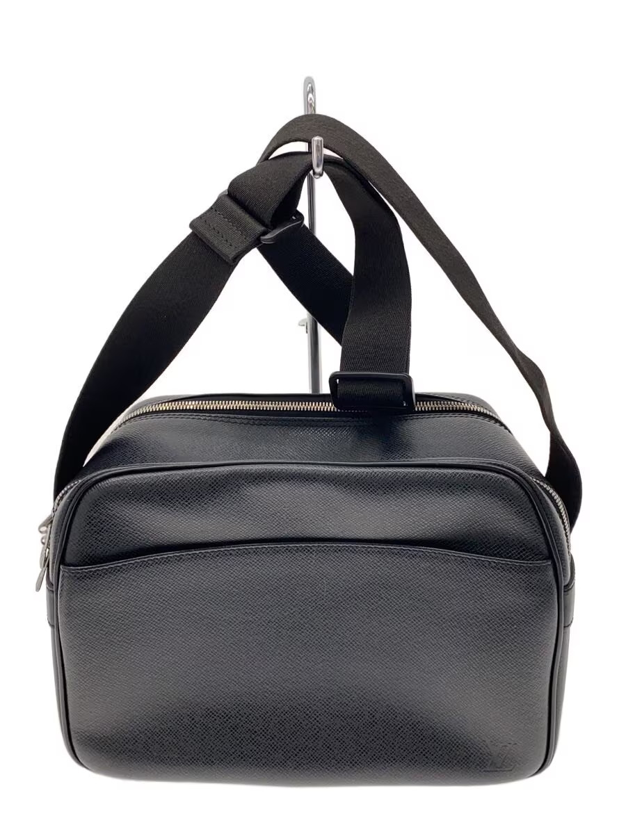 LOUIS VUITTON Reporter Shoulder Bag Leather Black M30152 Louis Vuitton
