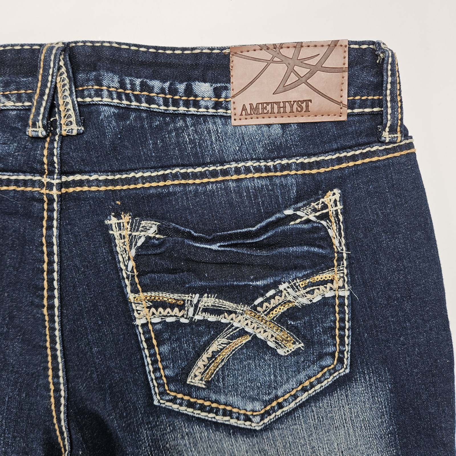 Amethyst Jeans Women’s Size 9 Low-Rise Bootcut Denim Blue