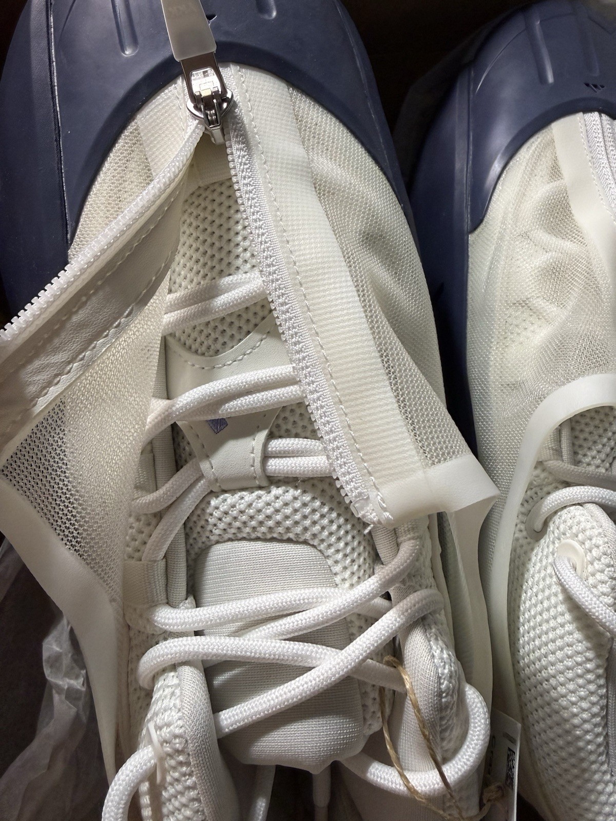 adidas Crazy IIInfinity Low Top Sneaker size 8.5M