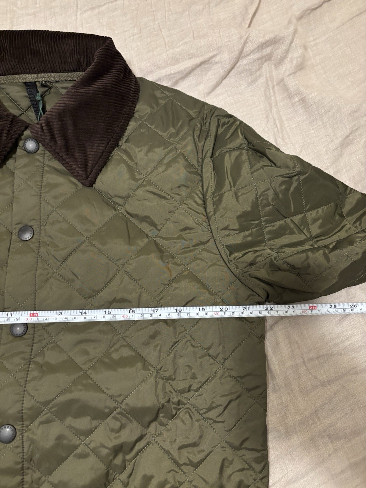 NWT Barbour Jacket Men’s S Green Liddesdale Quilted Olive Classic Corduroy Coat