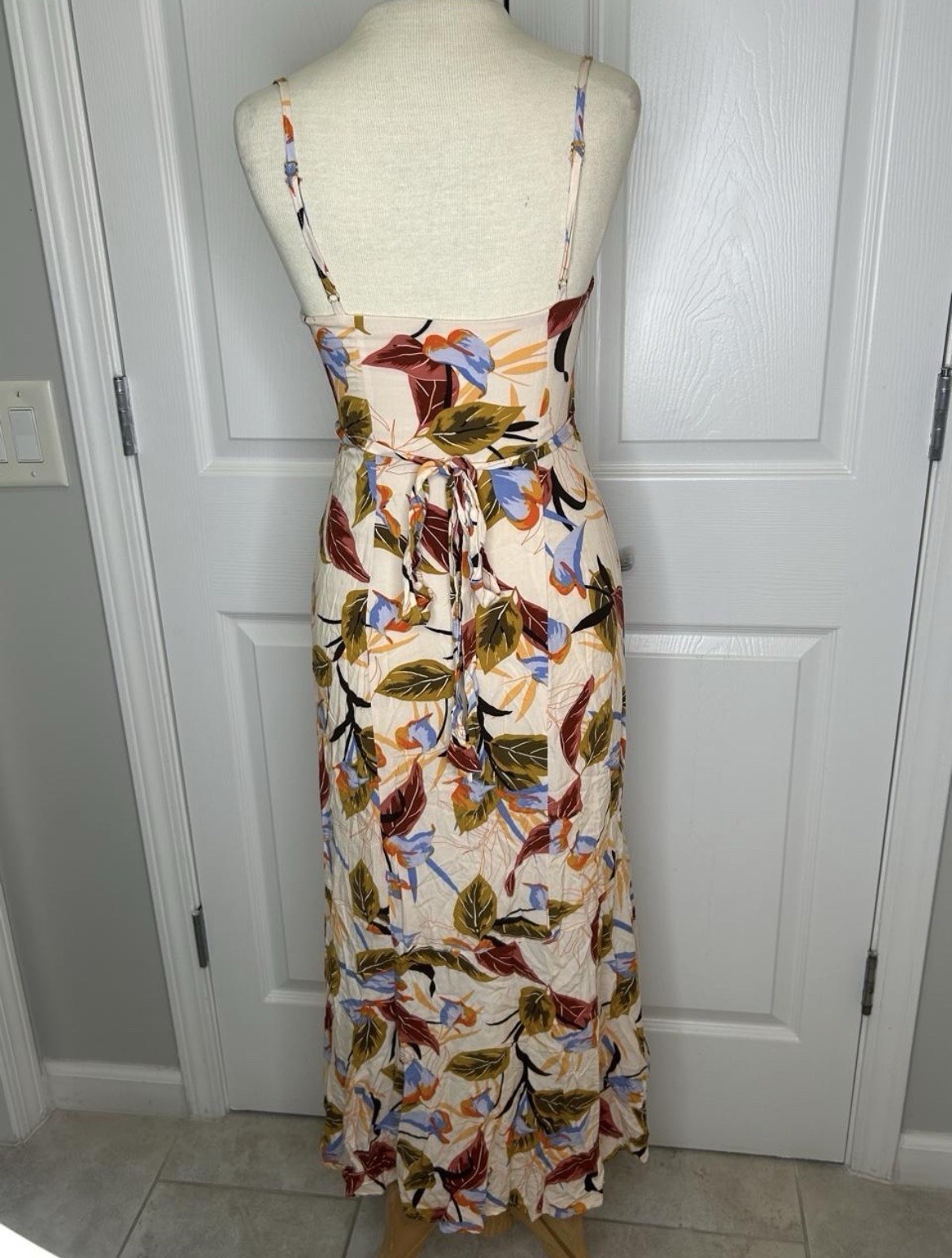 L*Space Ivory Multicolor Floral Sundress V-Neck Spaghetti Strap Midi XS