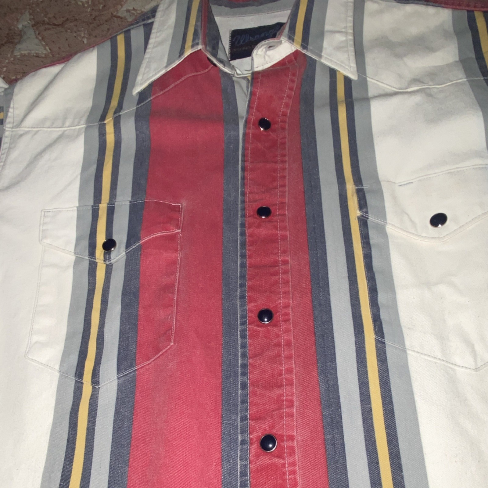 Wrangler X-Long Tails Men’s Striped Multicolor Button-Up Shirt 16 1/2-35