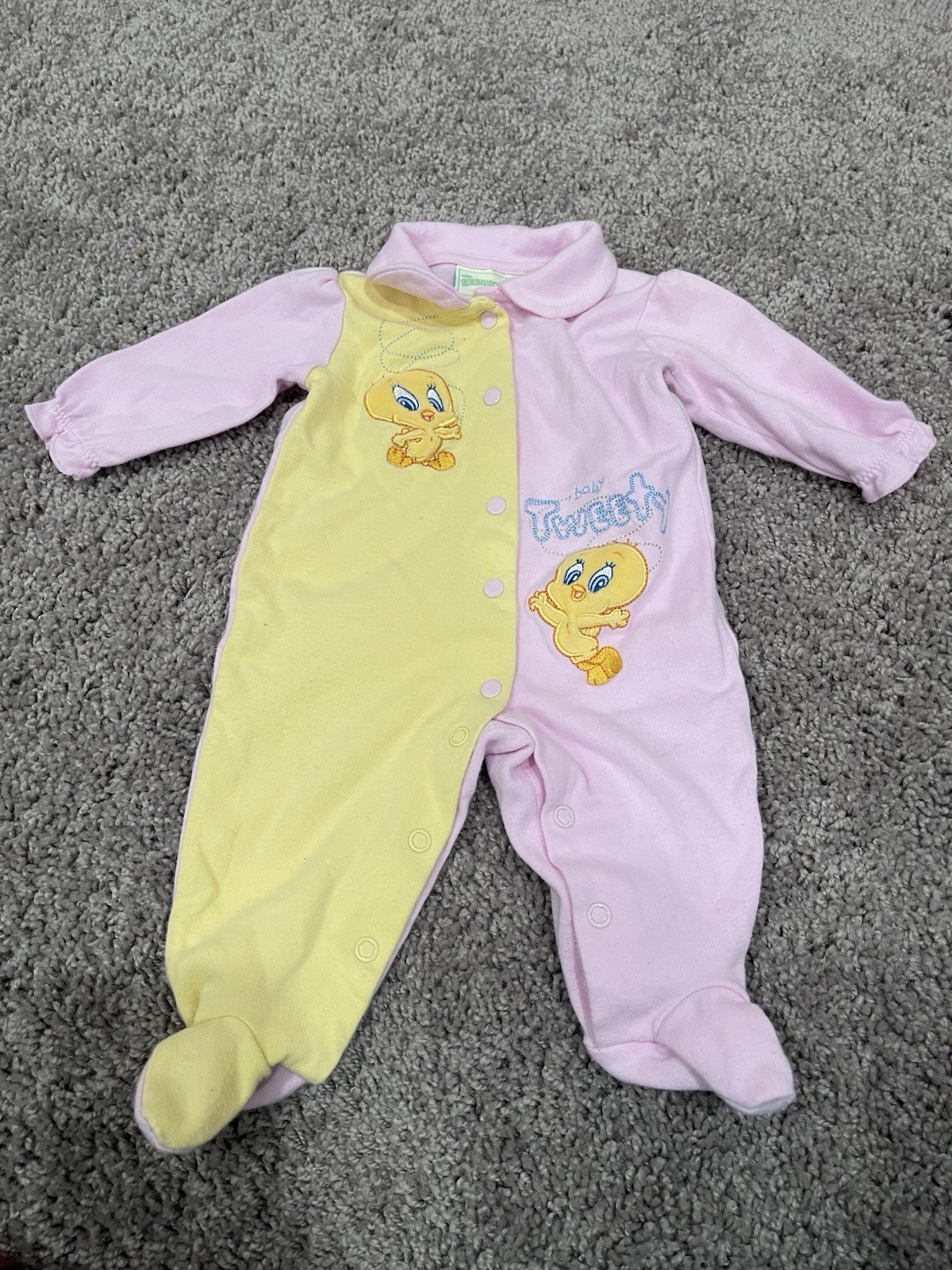 Vintage Baby Looney Tunes Tweety Baby One Piece Snap Outfit Size 0-3 Months