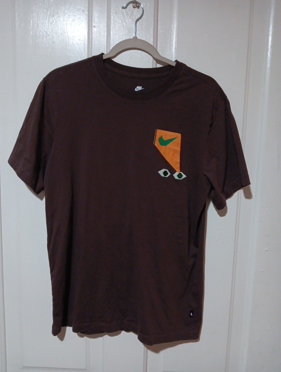 Nike Men’s Sz-M Sportswear Graphic Print T-shirt Brown Tee Pullover 100% Cotton