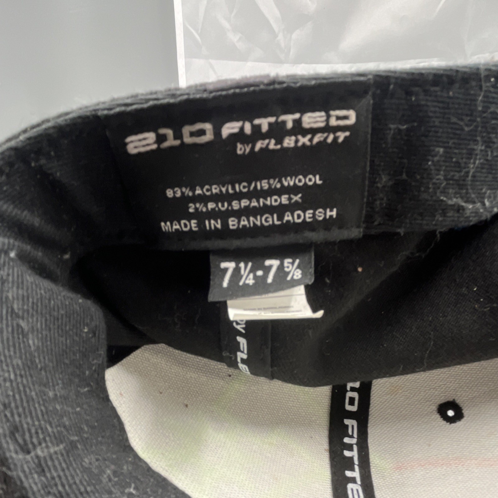 DC Shoes Men’s Black Fitted Logo Baseball Cap Hat Size 7 1/4-7 5/8