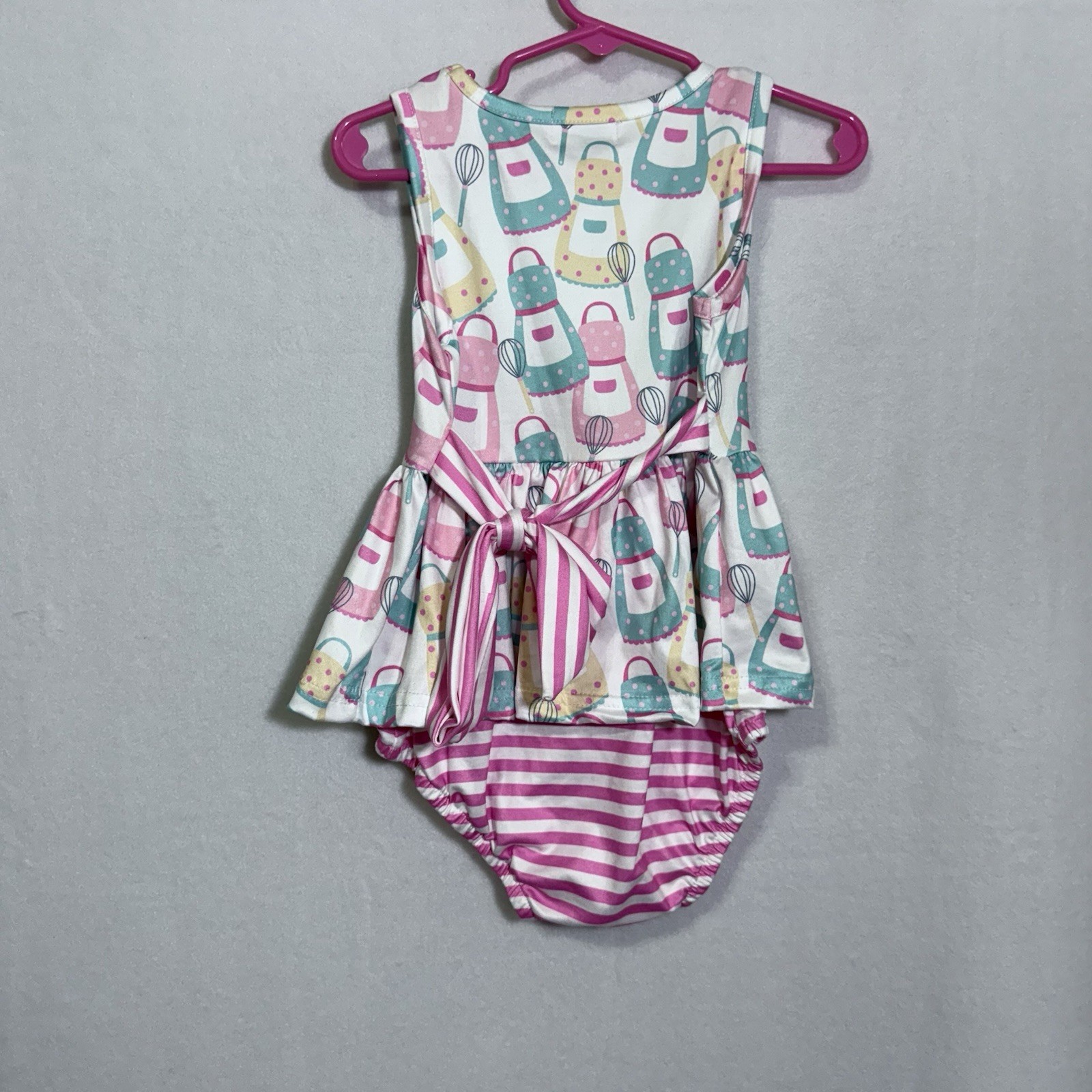 Pete + Lucy Baking Beauty Pink Blue Bubble Bodysuit Romper Girl’s Size 18-24M