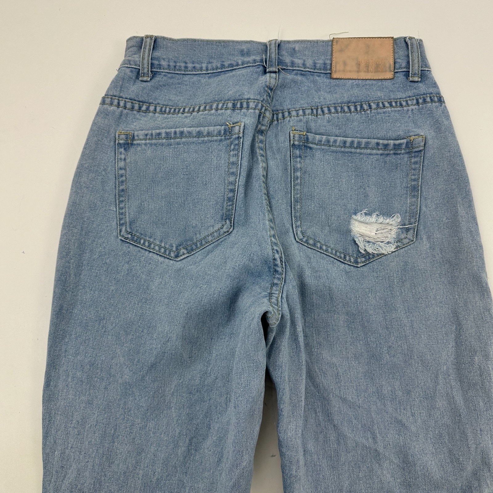 Blue Savvy Straight Button Fly Distressed Raw Hem Women’s size 7 Blue Denim Jean