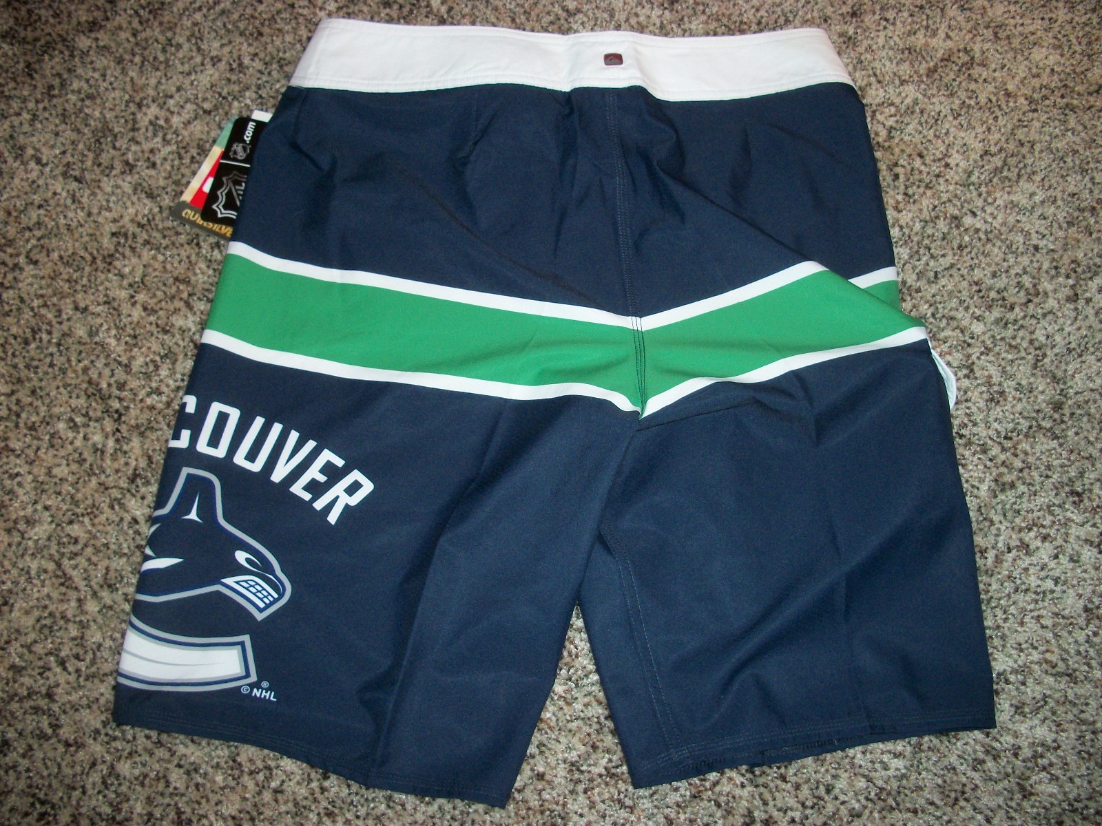 VANCOUVER CANUCKS Quiksilver New NWT Mens Board Swim Shorts 30 31 32 33 34 36 38