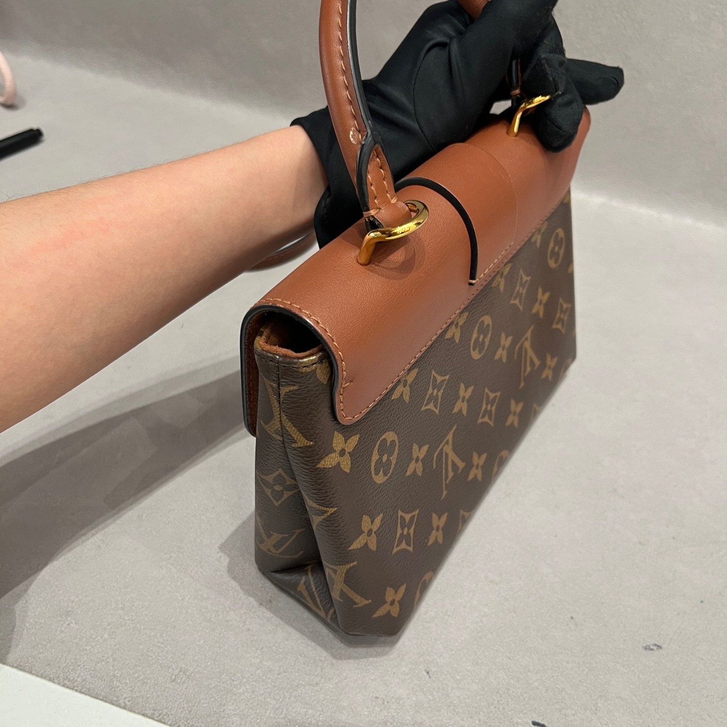 Louis Vuitton Locky BB Small Brown Monogram Caramel Top Handle Crossbody US Ship