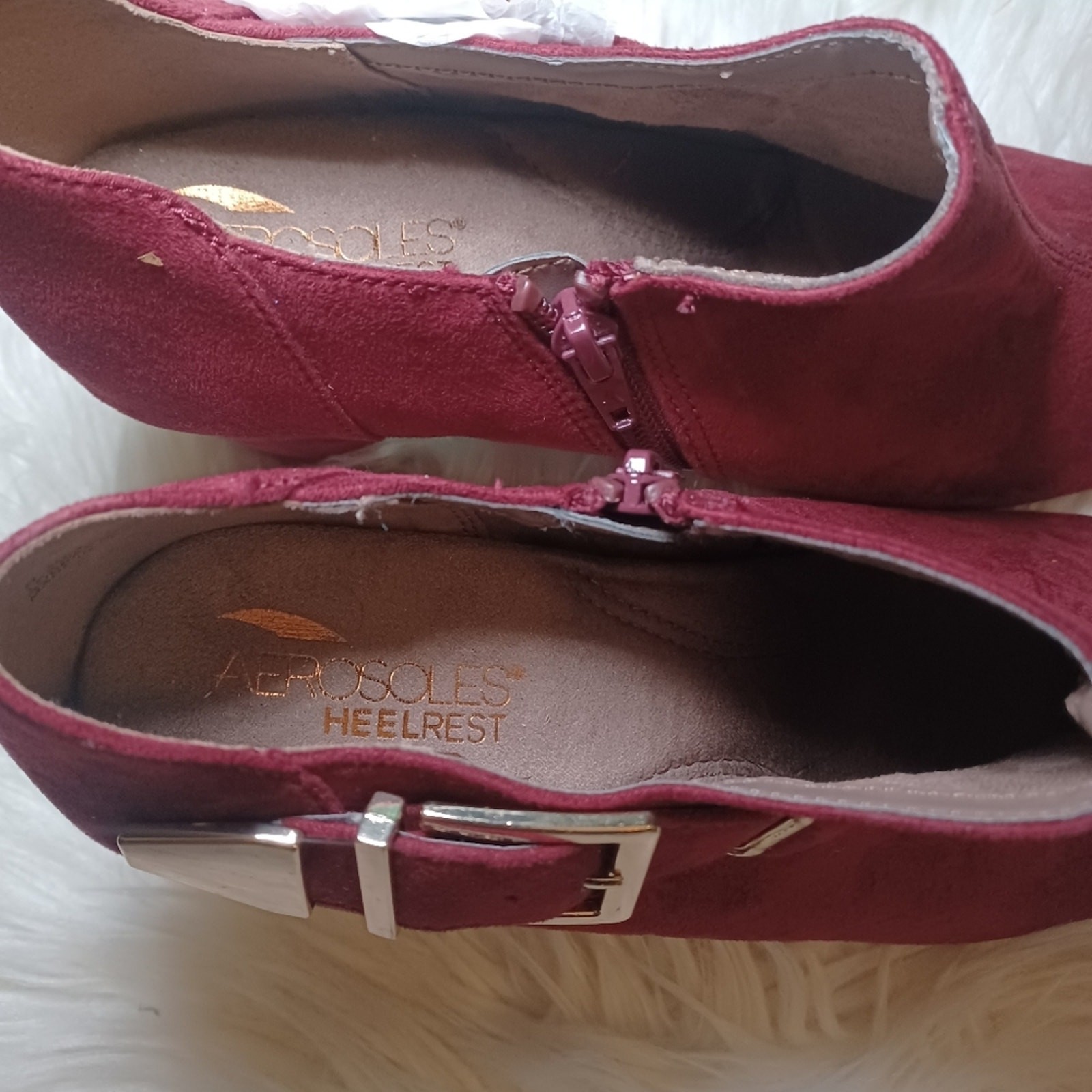 Aerosols Heelrest Burgandy Suede Ankle Boots. SZ 9.5 NWOB