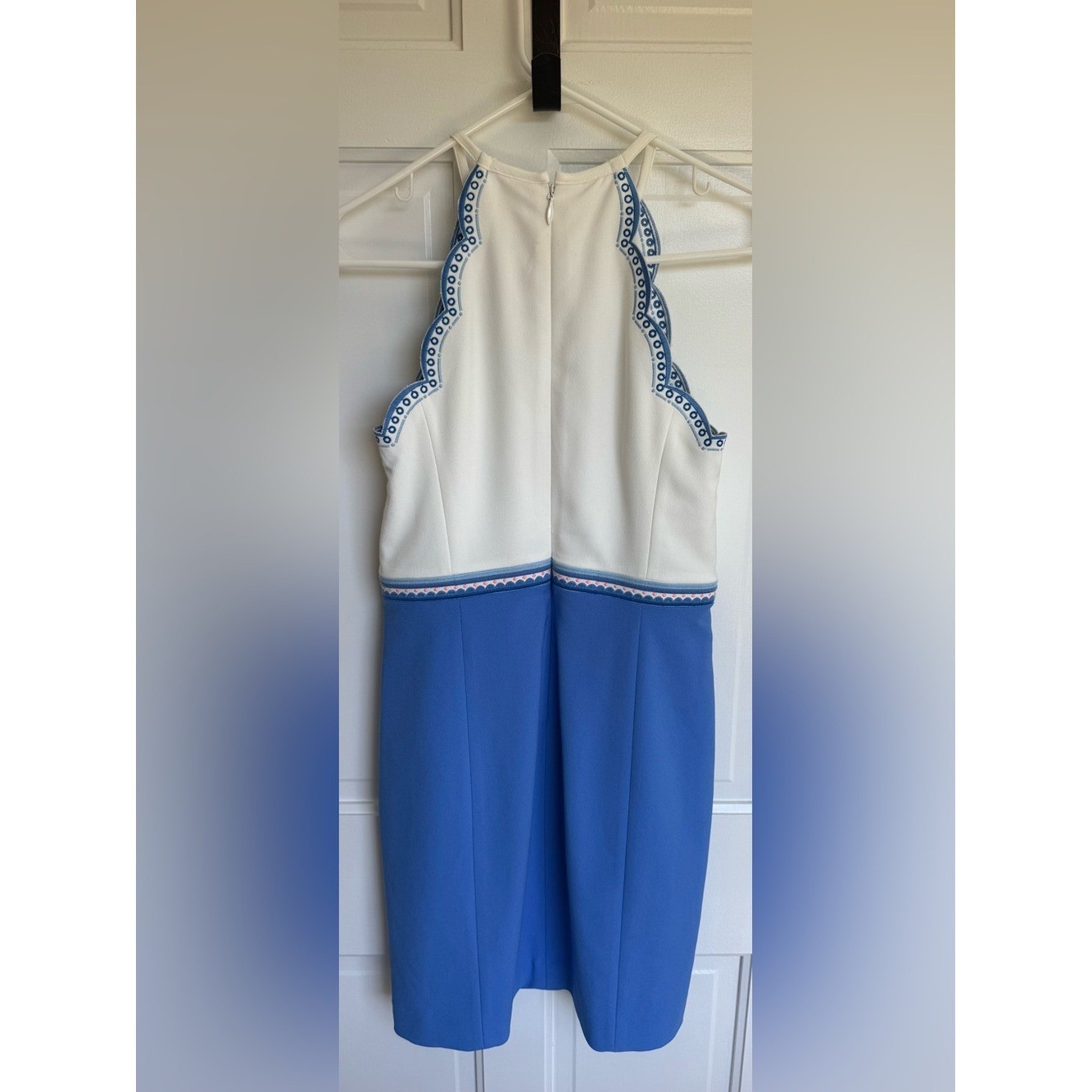 Lilly Pulitzer Blue White Embroidered Scallop Trim Shift Dress