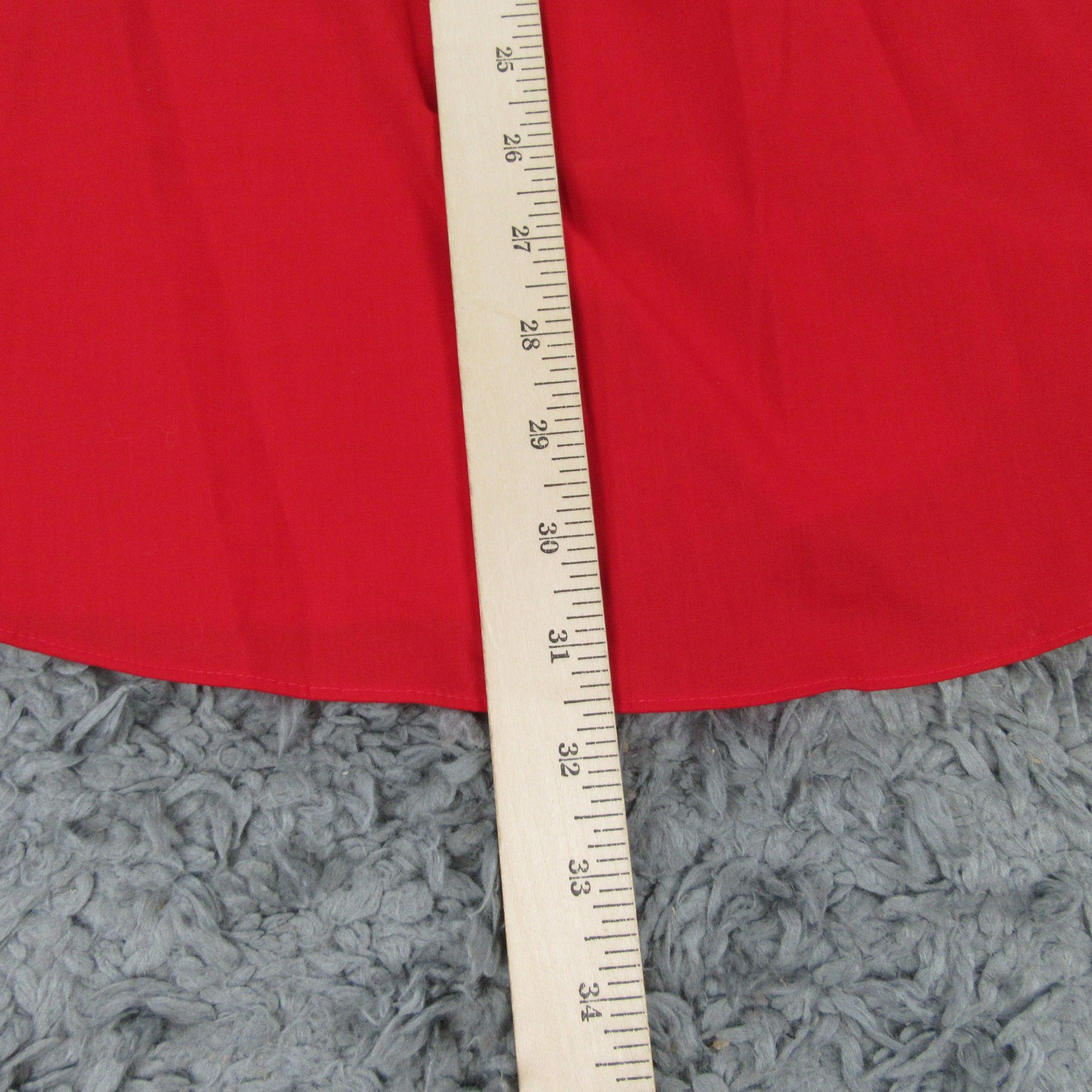 Stafford Travel Shirt Mens Medium Red Regular Fit Broadcloth Easy Care Button Up