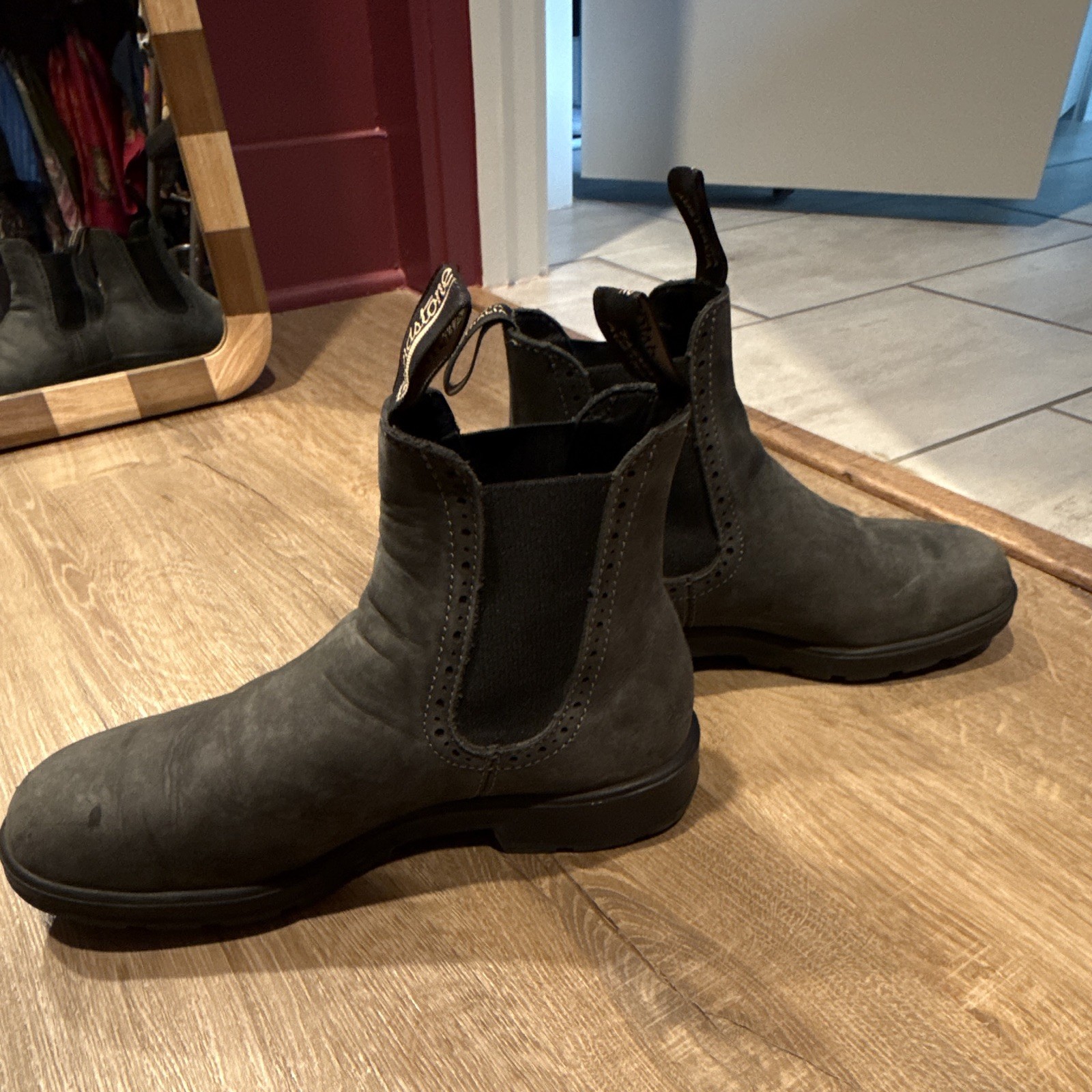 Blundstone Grey Leather Chelsea Ankle Boots US W10/M8 Pull On Boot