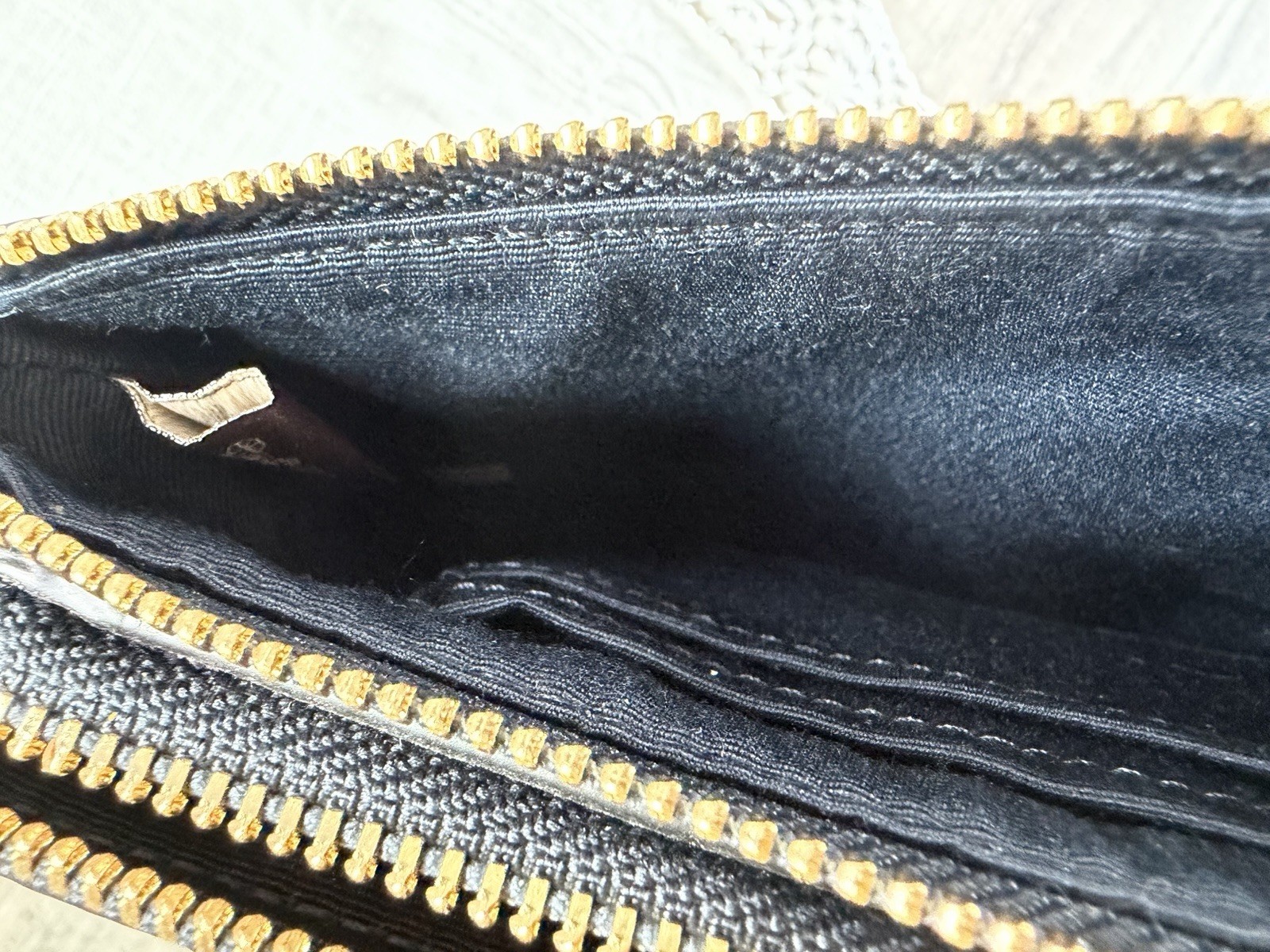 Coach Women’s Corner Zip Wristlet In Signature Canvas 6.25”x 4” x 1”