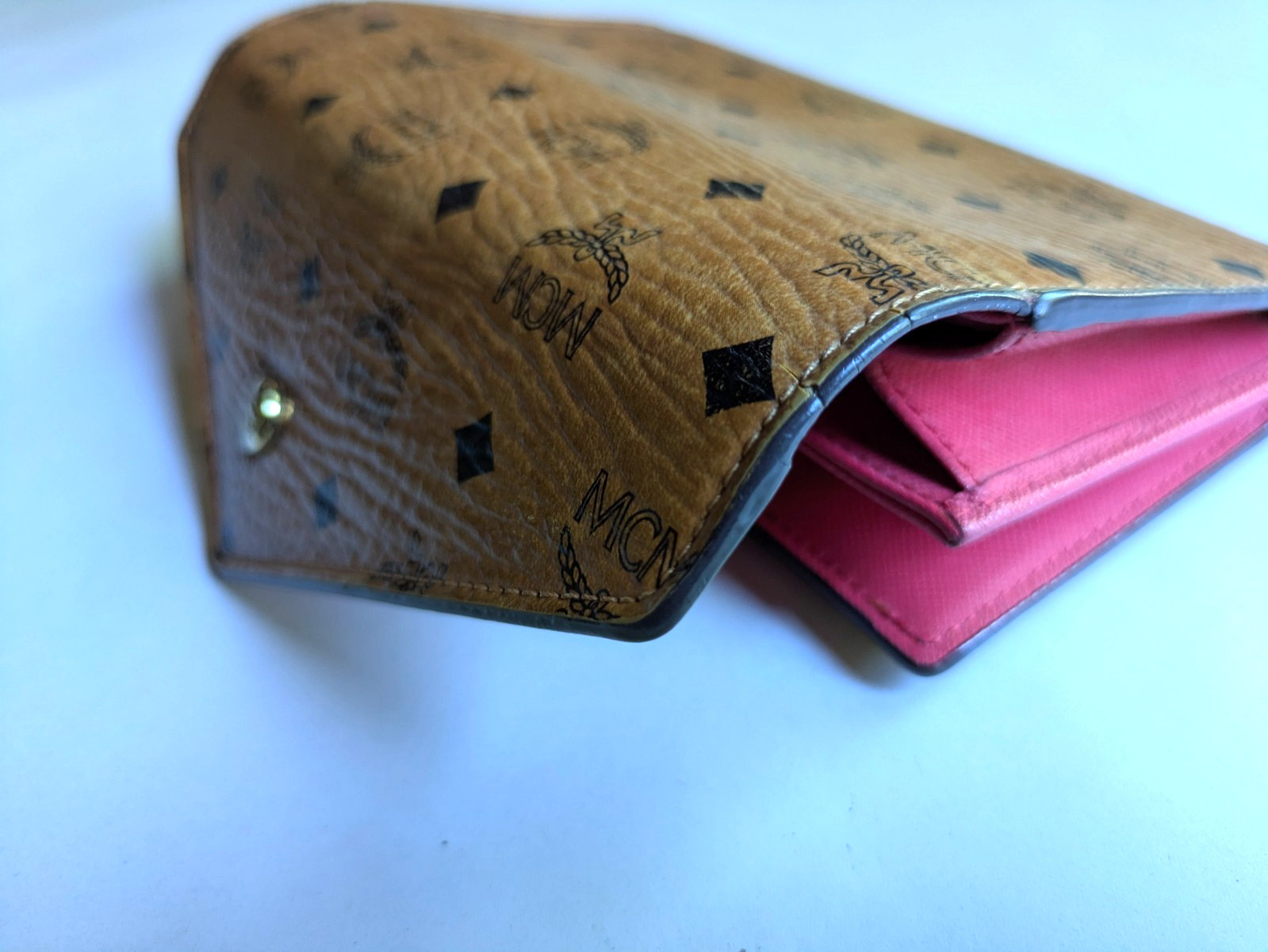 MCM Visetos Flap Long Wallet Cognac Brown Pink Bifold Authentic W7.5in H3.5in