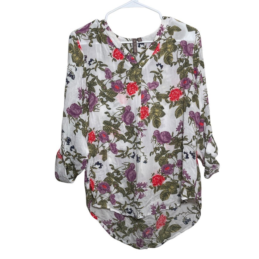 Brina & Em Blouse Women’s Small Floral V-Neck 3/4 Sleeve Lightweight Top Shirt