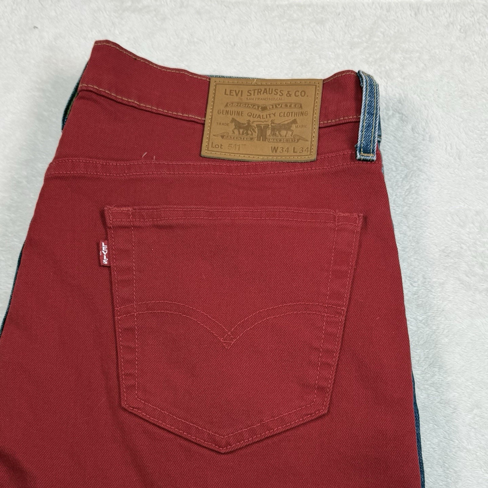 Levi’s 541 Color Block~RARE~Spell Out On Back Leg~Size 34X34~Logo~Blue Red Denim