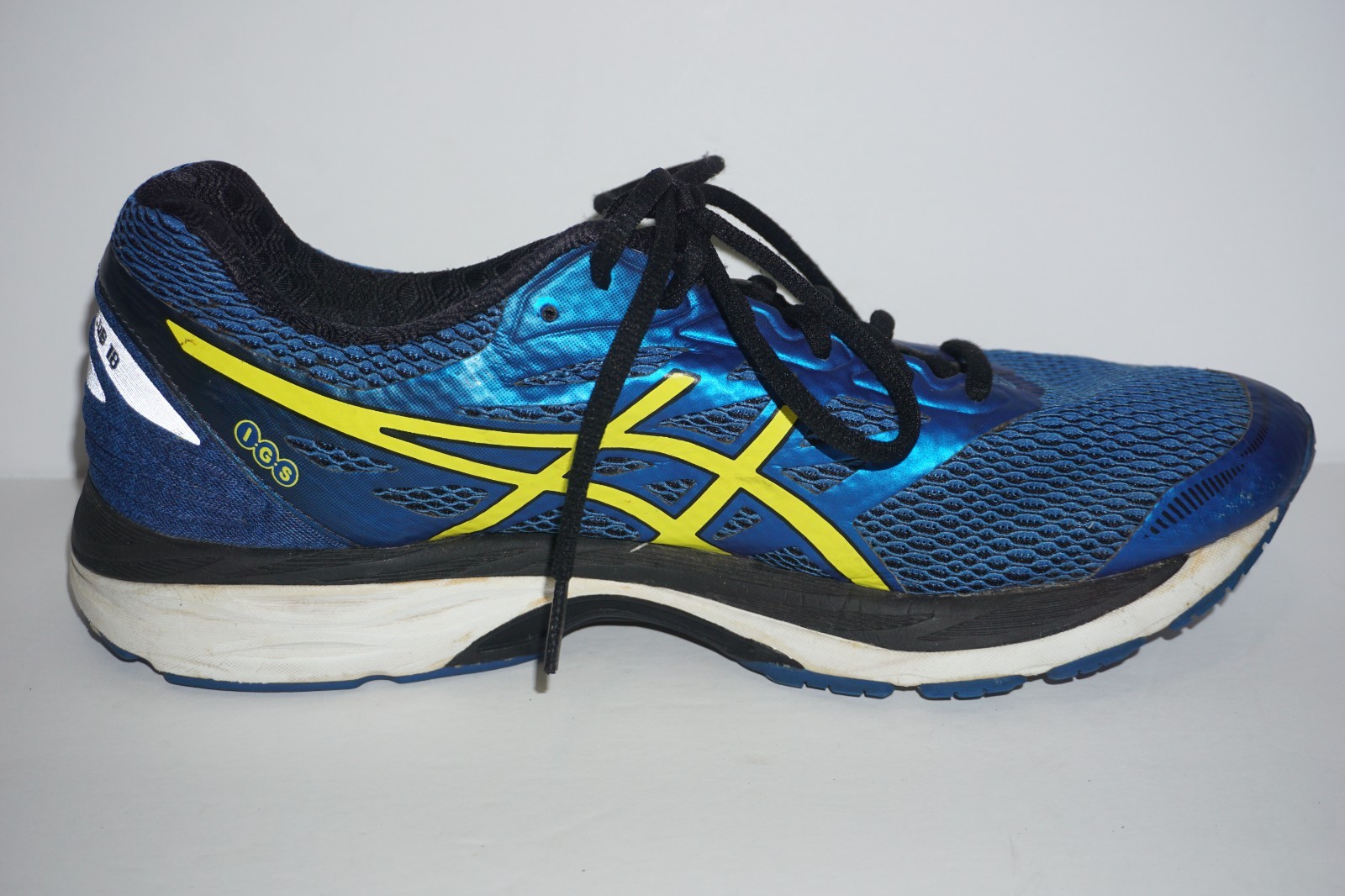 ASICS Men’s GEL-Cumulus 18 Running Shoe, size 9.5, blue