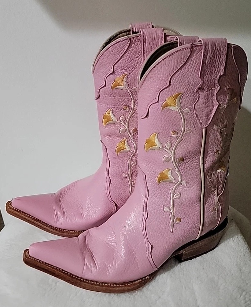 Vicman Western Pink Embroidered Size MEX 23.5/US 6.5 Artsy Cowgirl Boots