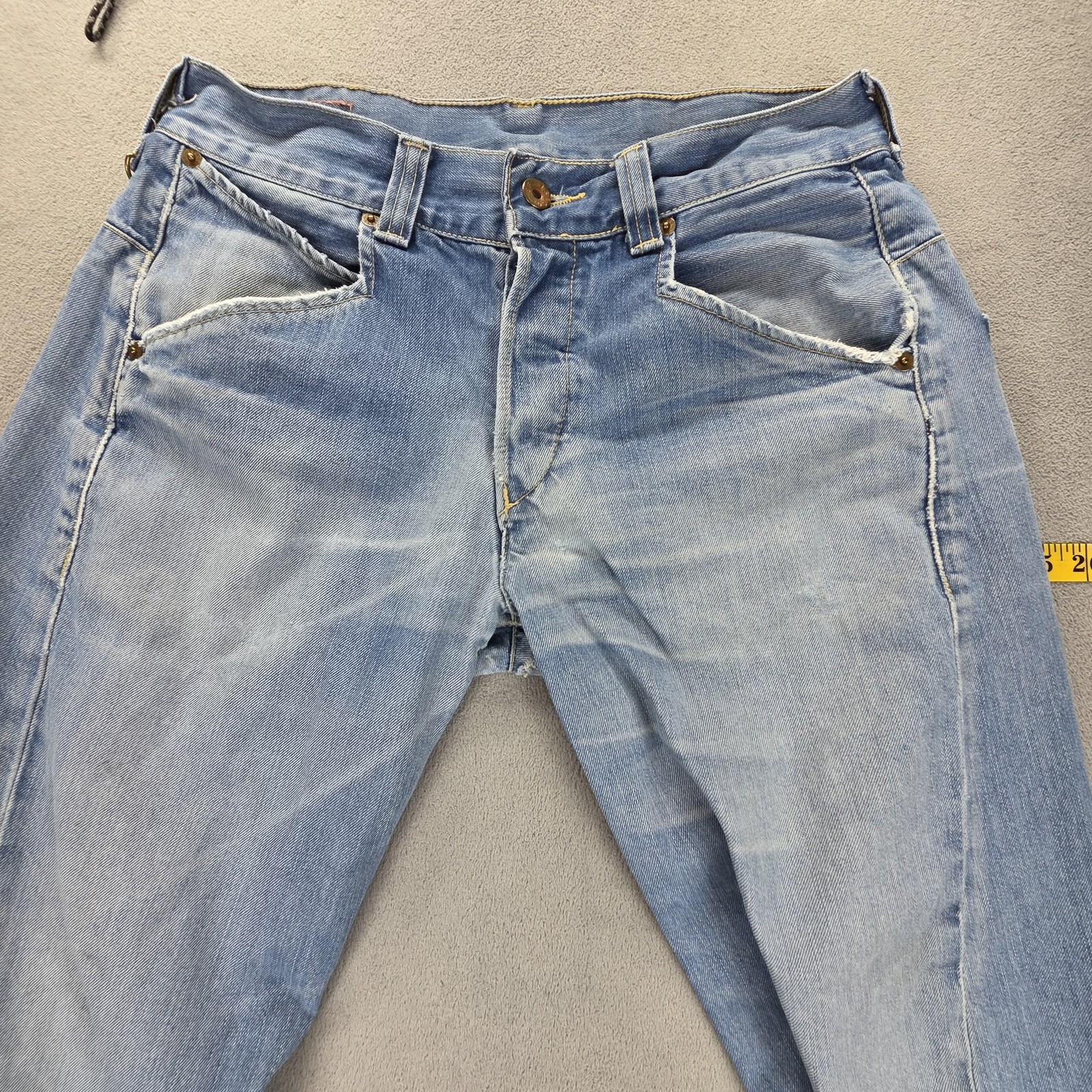 Vintage Levis Engineered Jeans Mens Blue Twisted Flap Pocket Fits 28×30