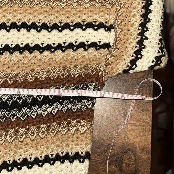 The Limited Sweater Fall Browns & Beige Stripes 21″ length P2P 22″ Sz M
