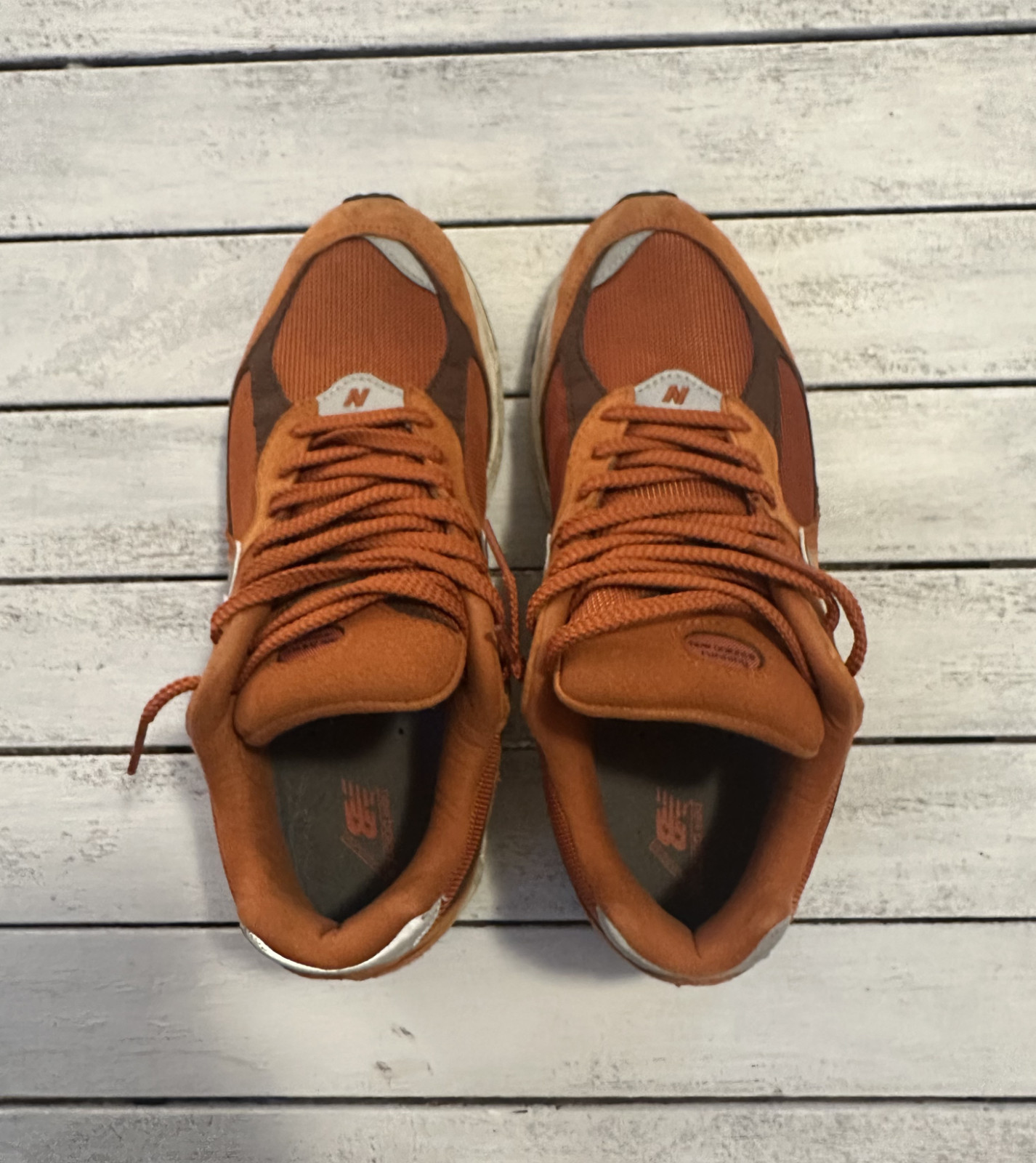 New Balance 2002R Rust Oxide M2002RCB Men Size 10 (with original box)