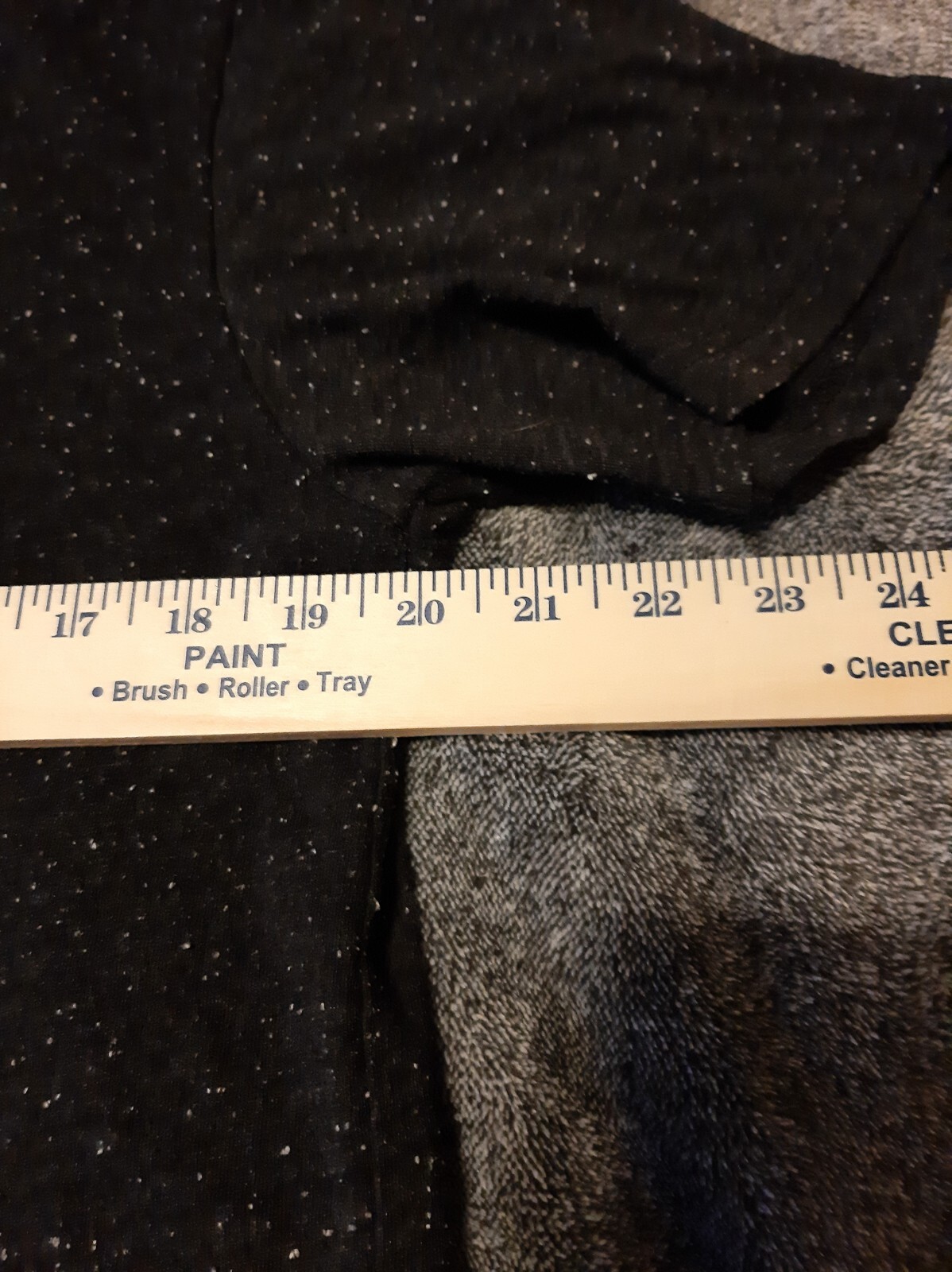 Biack Panther t shirt size L