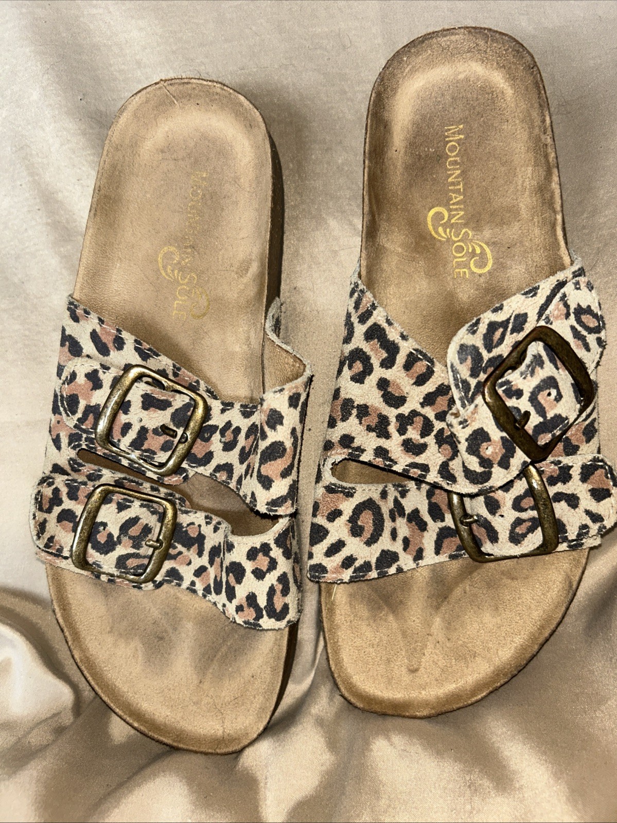 Mountain Sole Women’s Leopard Print Leather Buckle Comfort Slide Sandal Size 7.5