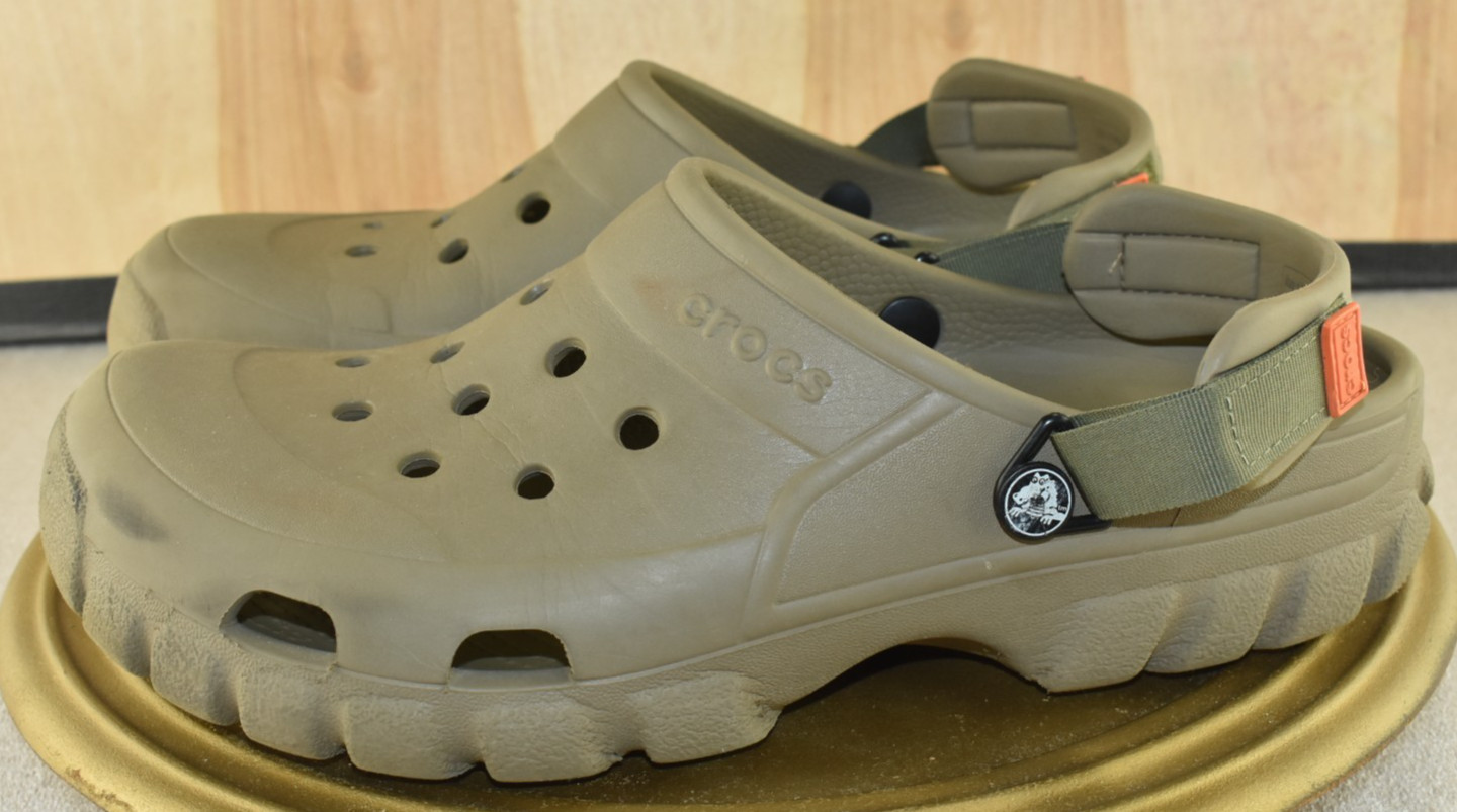 Crocs Offroad Men Clogs Size 11 Brown Slip-On Round Toe Lightweight Comfort