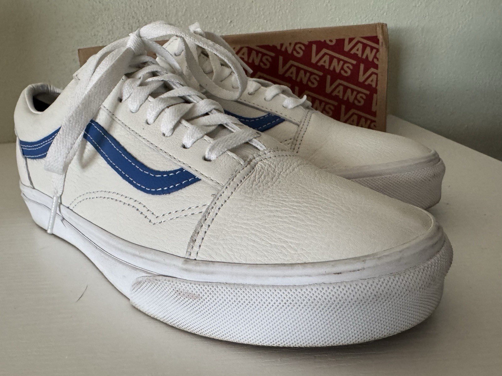 Vans Old Skool Leather Pop White Blue Sz 8.5 Men 10 Women VN0A5A092HK w/ Box