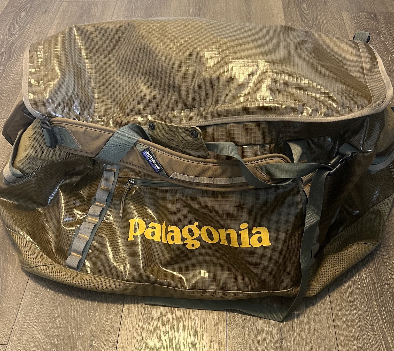 Patagonia Black Hole Duffel Bag 100L Coriander Brown Style No. 49352