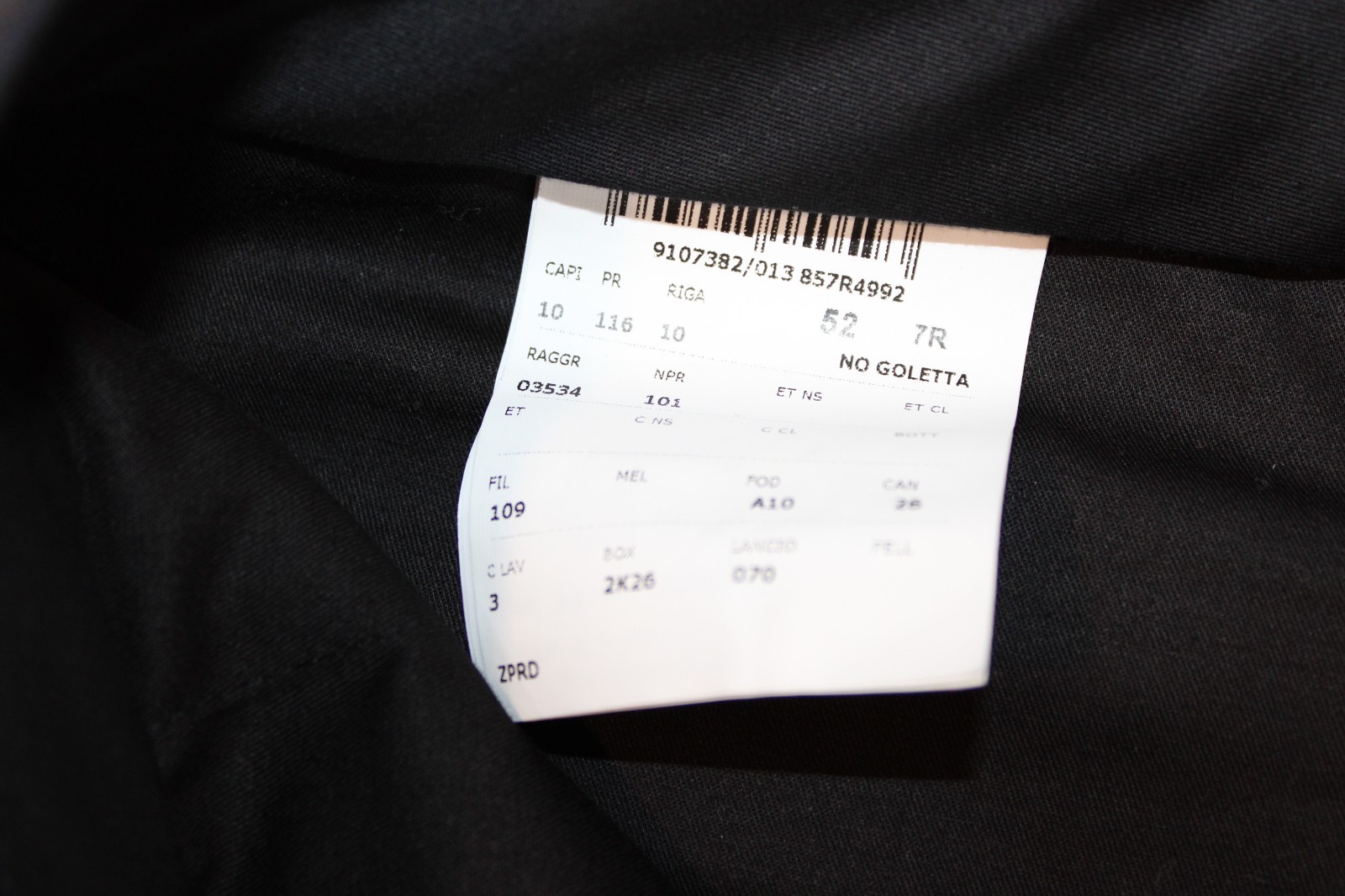 Corneliani Collection Virgin Wool Black Navy Plaid 2-Button Suit Size 42R $2995