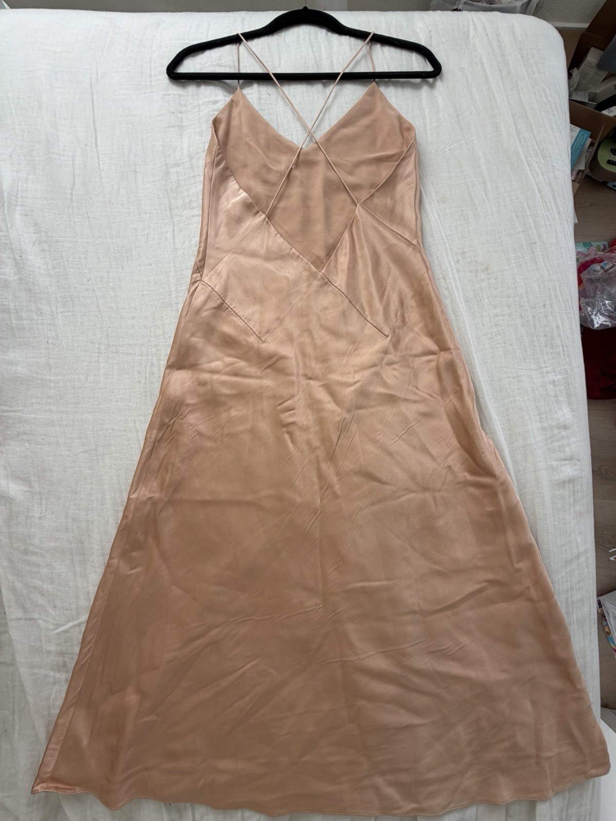 Cushnie et Ochs 100% Silk Beige V-Neck Slip Midi Dress Size 4 Small MSRP ~$1595